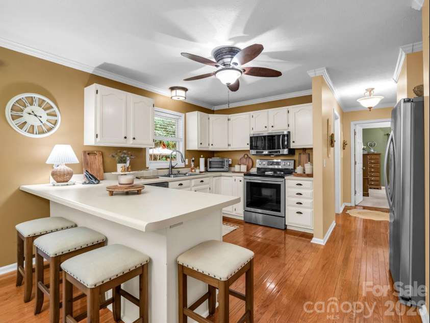103 Audia Way Drive, Zirconia, NC 28790.  MLS# CAR4408285, YatesRealty ID 40416. 