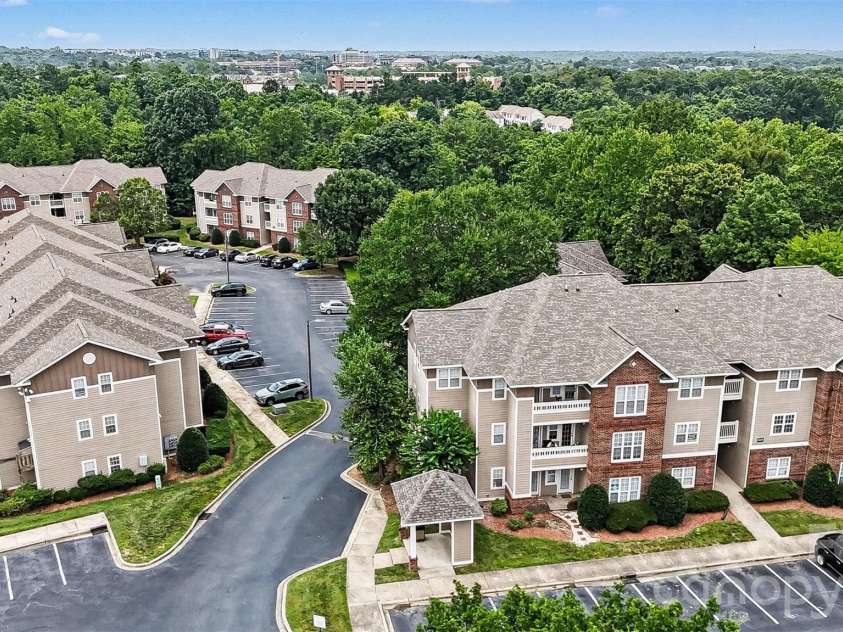 9849 Campus Walk Lane, Charlotte, NC 28262.  MLS# CAR4408053, YatesRealty ID 40418. 