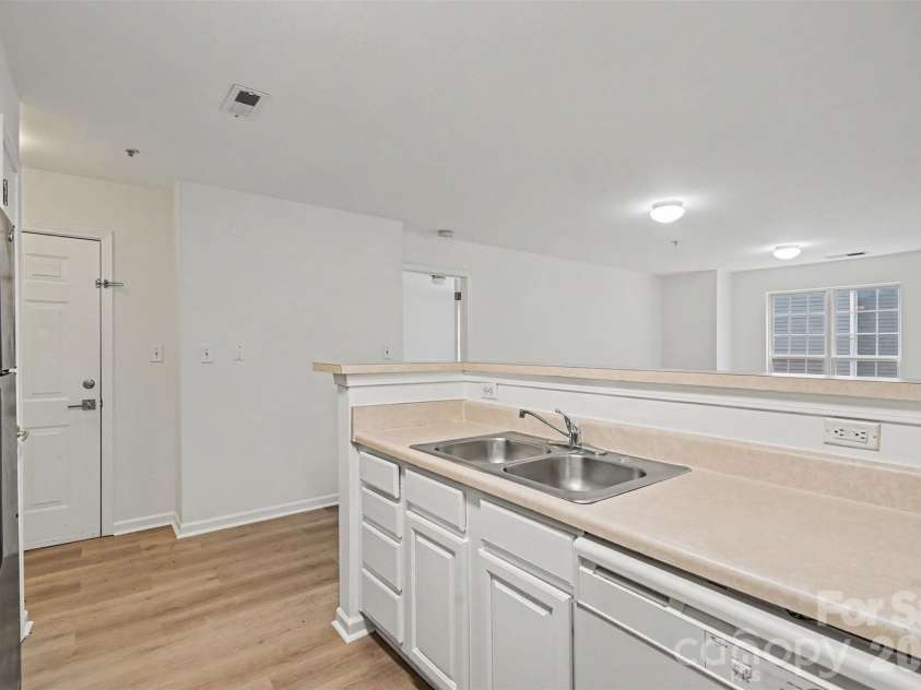 9849 Campus Walk Lane, Charlotte, NC 28262.  MLS# CAR4408053, YatesRealty ID 40418. 