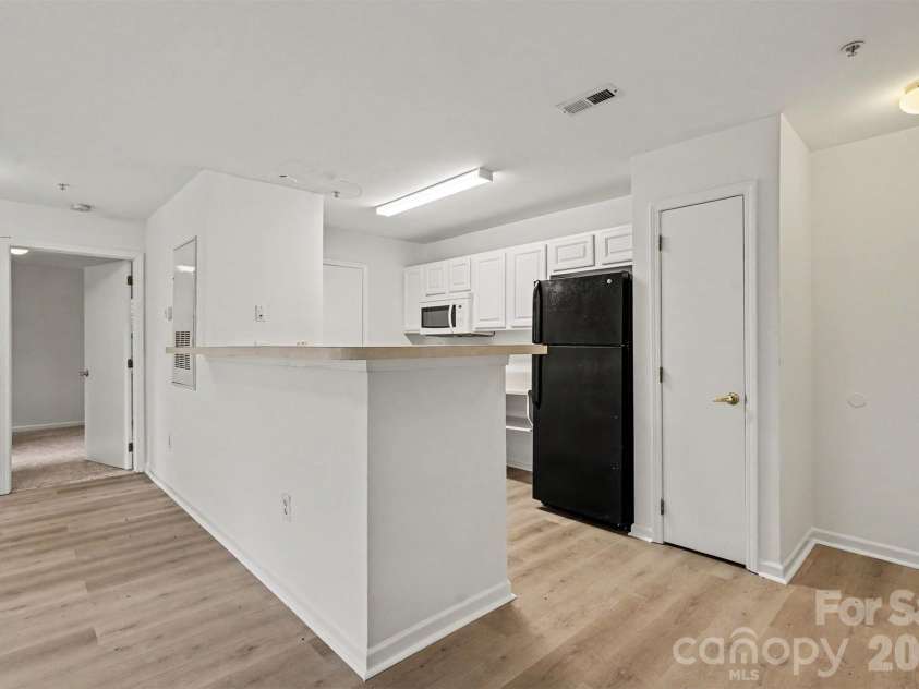 9849 Campus Walk Lane, Charlotte, NC 28262.  MLS# CAR4408053, YatesRealty ID 40418. 