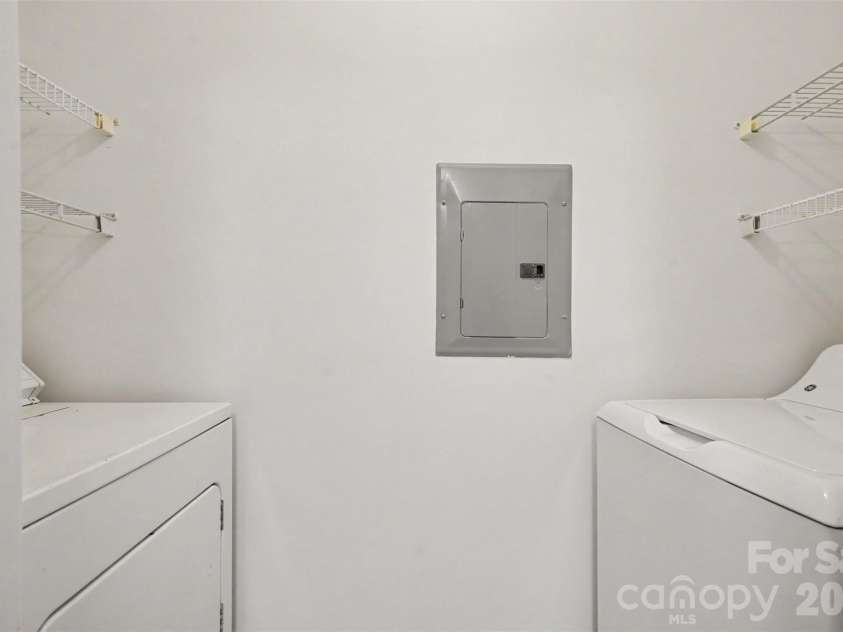 9849 Campus Walk Lane, Charlotte, NC 28262.  MLS# CAR4408053, YatesRealty ID 40418. 