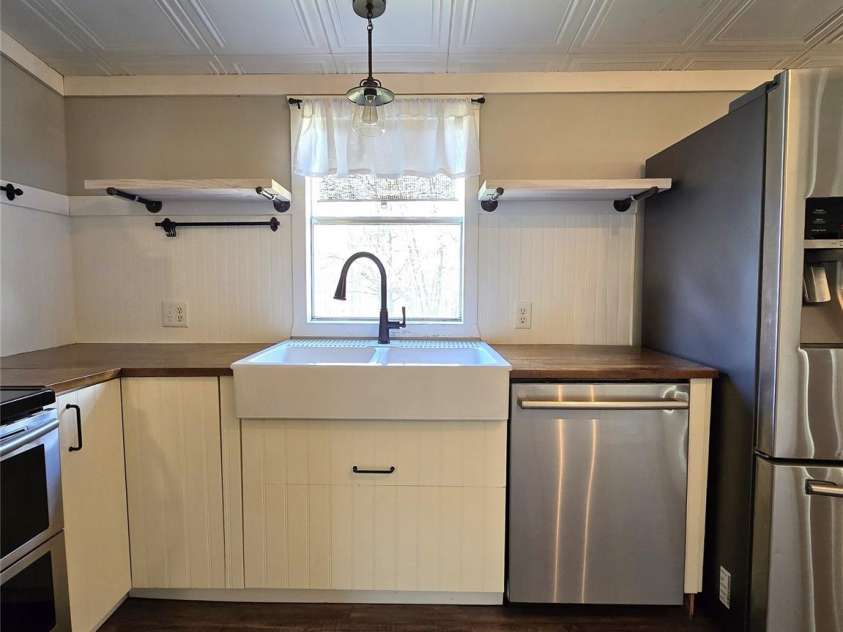 188 Cindy Lane, Kings Mountain, NC 28086.  MLS# CAR4355960, YatesRealty ID 4042. 
