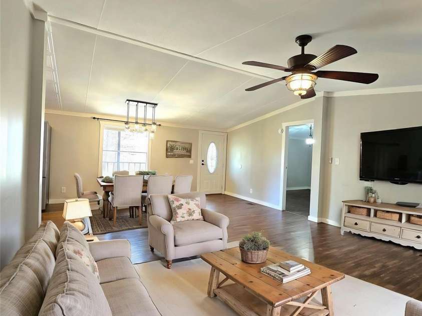 188 Cindy Lane, Kings Mountain, NC 28086.  MLS# CAR4355960, YatesRealty ID 4042. 