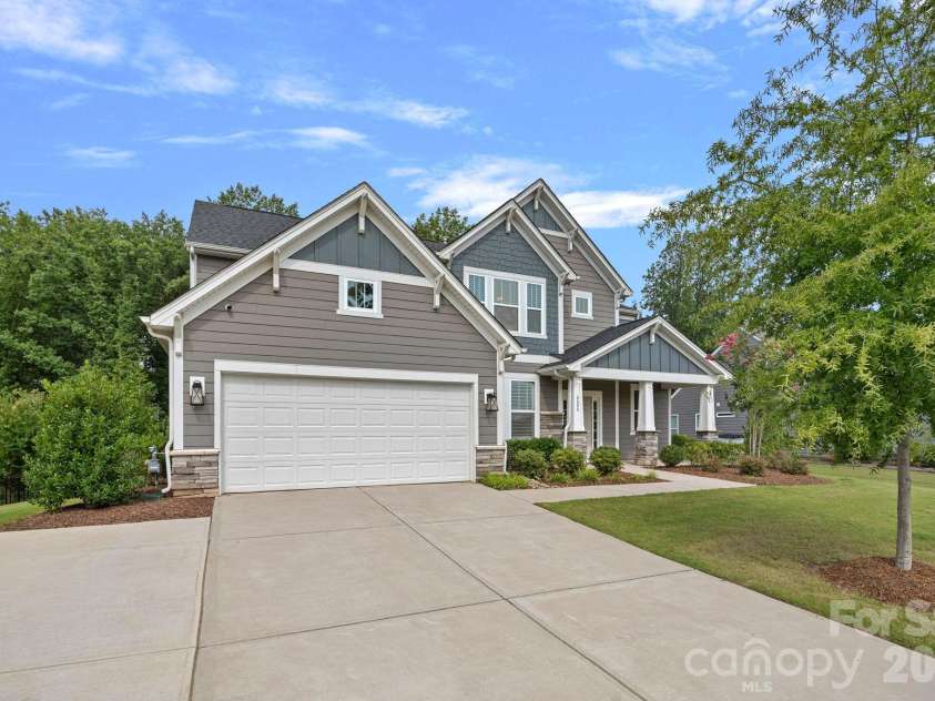 6608 Jepson Court, Charlotte, NC 28214.  MLS# CAR4404629, YatesRealty ID 40421. 