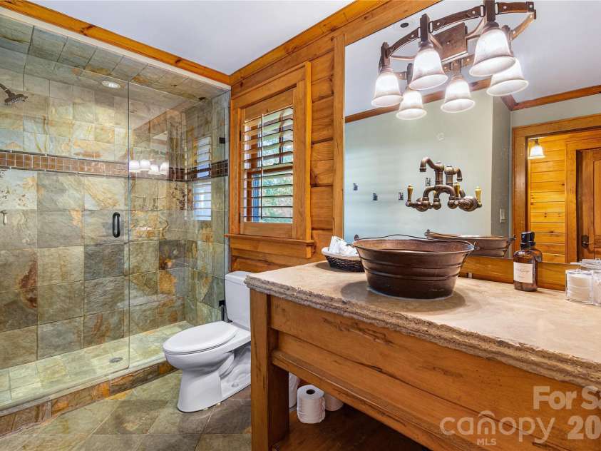 419 Summit Trail, Banner Elk, NC 28604.  MLS# CAR4371218, YatesRealty ID 40423. 