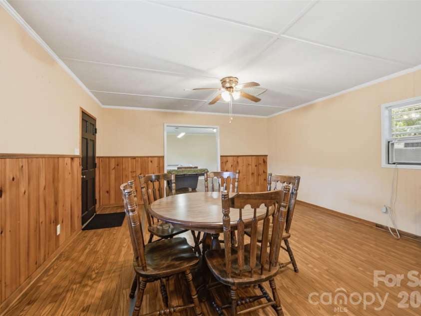 125 Shady Bluff Drive, Gastonia, NC 28052.  MLS# CAR4408728, YatesRealty ID 40426. 