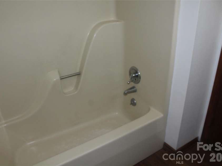 205 Inglewood Drive, Morganton, NC 28655.  MLS# CAR4408231, YatesRealty ID 40427. 2nd bath main floor