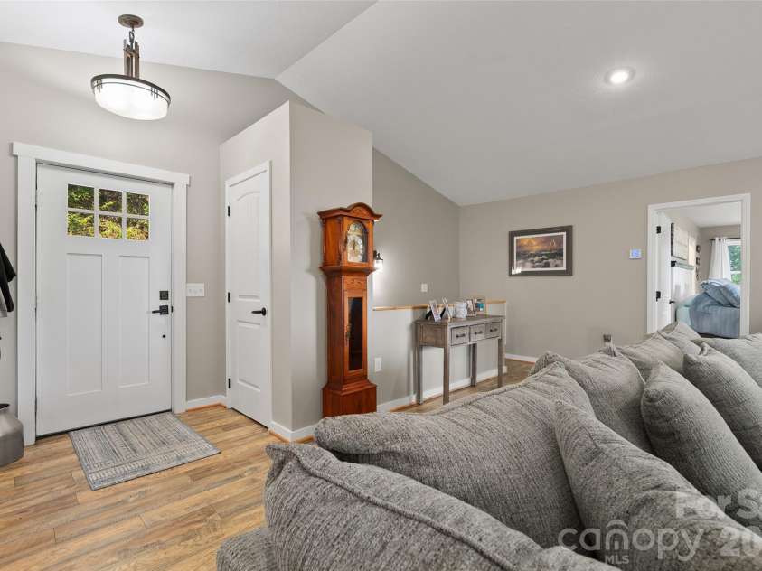 297 Triple Creek Drive, Clyde, NC 28721.  MLS# CAR4409138, YatesRealty ID 40429. 
