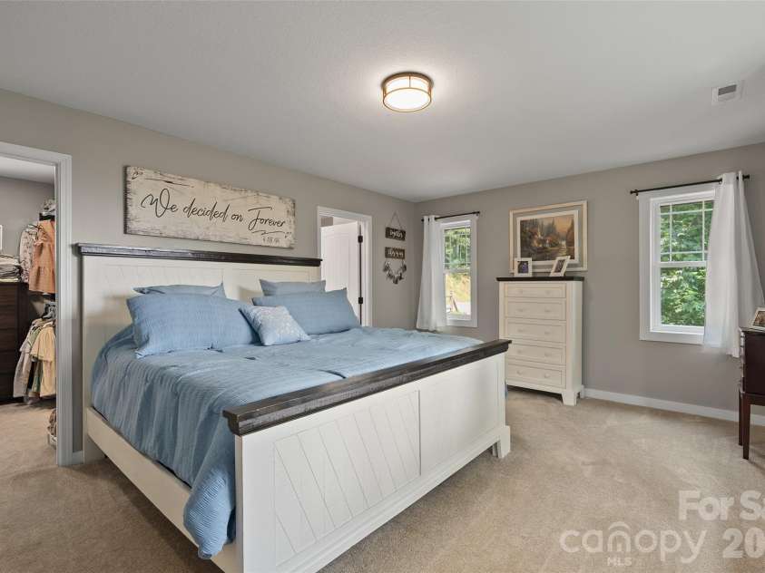 297 Triple Creek Drive, Clyde, NC 28721.  MLS# CAR4409138, YatesRealty ID 40429. 