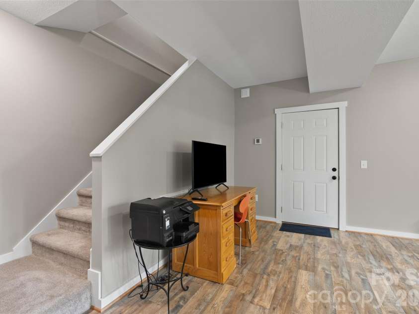 297 Triple Creek Drive, Clyde, NC 28721.  MLS# CAR4409138, YatesRealty ID 40429. 