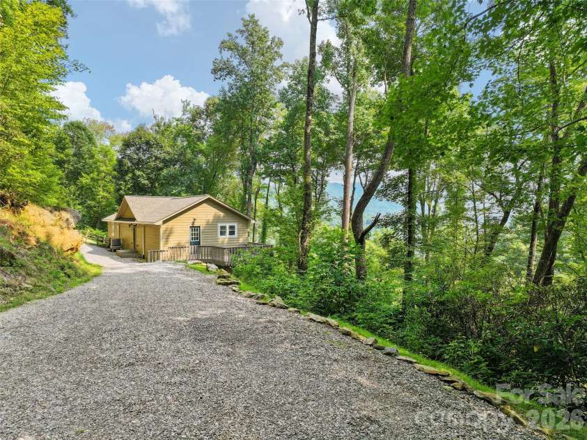 297 Triple Creek Drive, Clyde, NC 28721.  MLS# CAR4409138, YatesRealty ID 40429. 