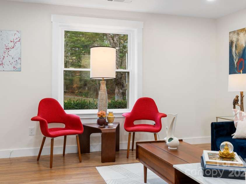 241 Pole Creasman Road, Asheville, NC 28806.  MLS# CAR4199603, YatesRealty ID 4043. 