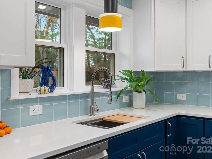 241 Pole Creasman Road, Asheville, NC 28806.  MLS# CAR4199603, YatesRealty ID 4043. Kitchen counters and backsplash