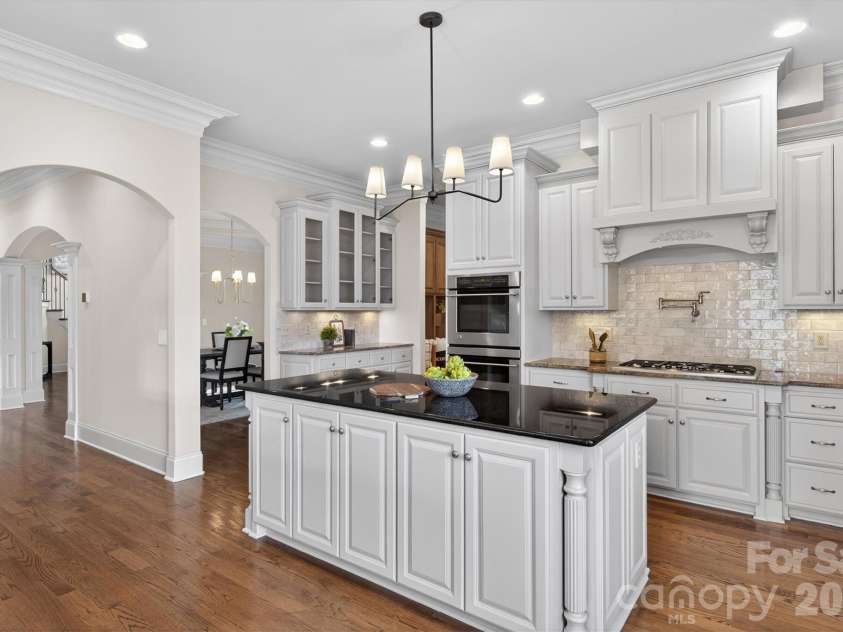 616 Beauhaven Lane, Waxhaw, NC 28173.  MLS# CAR4352988, YatesRealty ID 4043. 