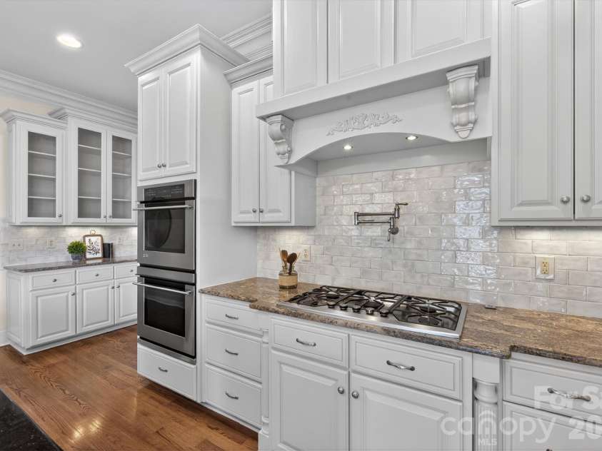 616 Beauhaven Lane, Waxhaw, NC 28173.  MLS# CAR4352988, YatesRealty ID 4043. 