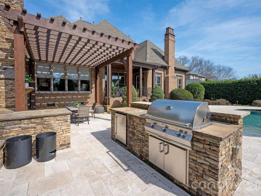 616 Beauhaven Lane, Waxhaw, NC 28173.  MLS# CAR4352988, YatesRealty ID 4043. 