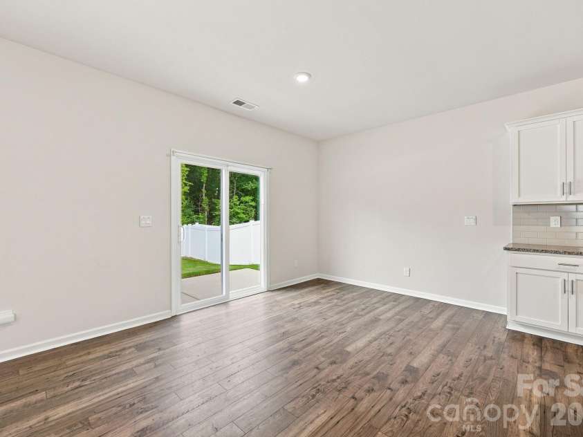 8133 Clairwood Drive, Charlotte, NC 28269.  MLS# CAR4407183, YatesRealty ID 40432. 
