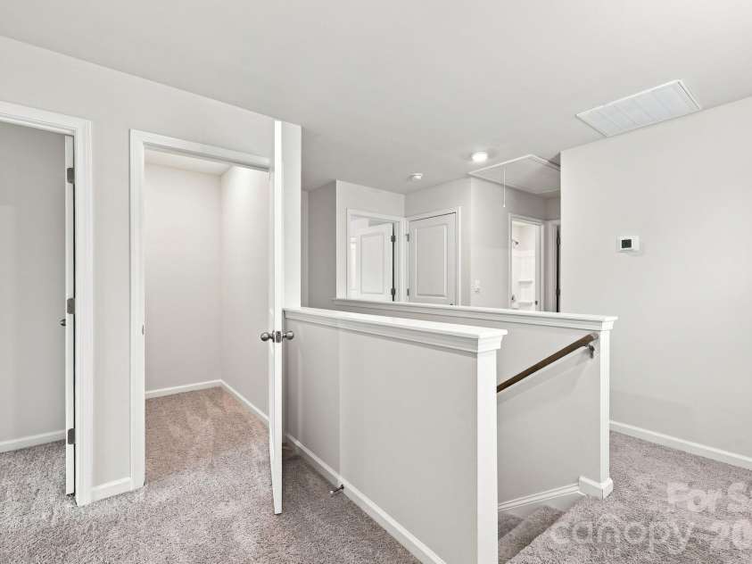 8133 Clairwood Drive, Charlotte, NC 28269.  MLS# CAR4407183, YatesRealty ID 40432. 