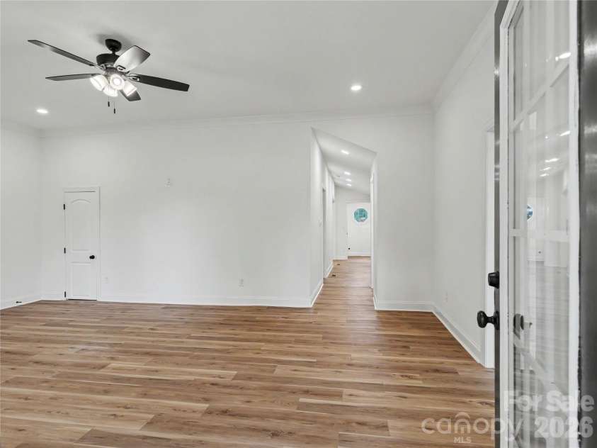 410 16th Street, Kannapolis, NC 28083.  MLS# CAR4408654, YatesRealty ID 40433. 