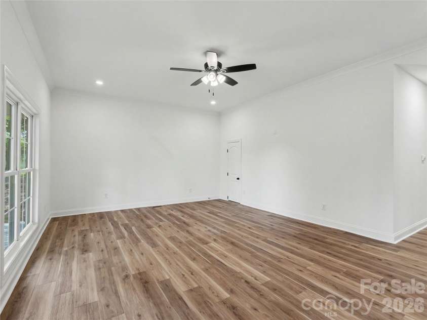 410 16th Street, Kannapolis, NC 28083.  MLS# CAR4408654, YatesRealty ID 40433. 