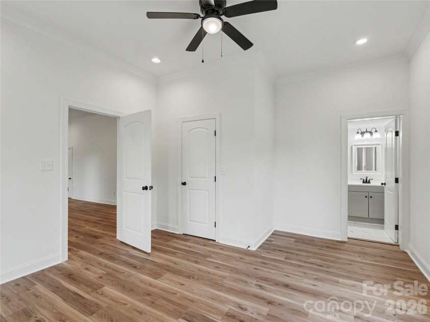 410 16th Street, Kannapolis, NC 28083.  MLS# CAR4408654, YatesRealty ID 40433. 