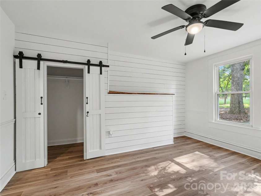 410 16th Street, Kannapolis, NC 28083.  MLS# CAR4408654, YatesRealty ID 40433. 