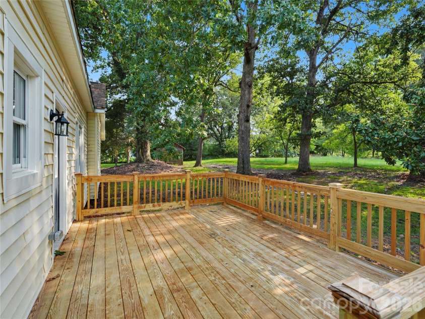 410 16th Street, Kannapolis, NC 28083.  MLS# CAR4408654, YatesRealty ID 40433. 