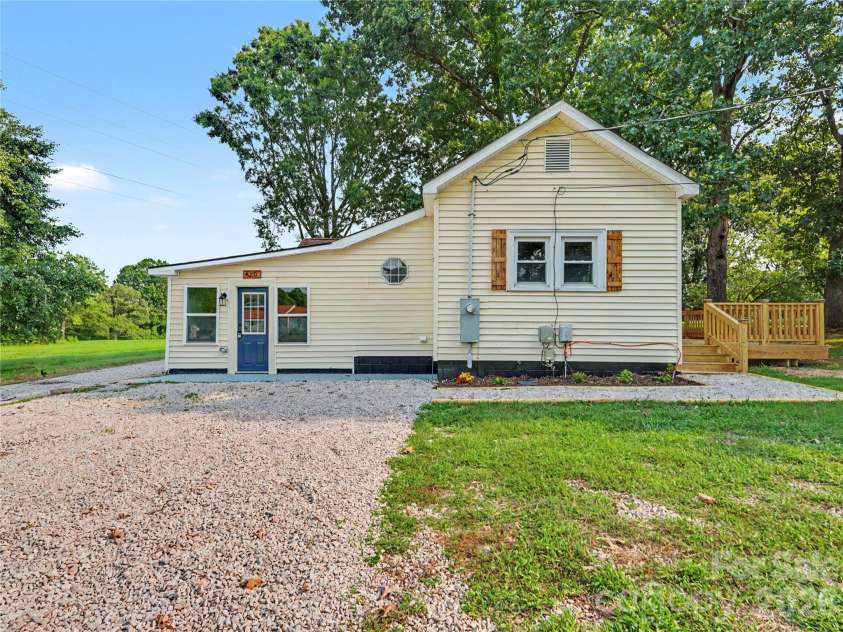 410 16th Street, Kannapolis, NC 28083.  MLS# CAR4408654, YatesRealty ID 40433. 