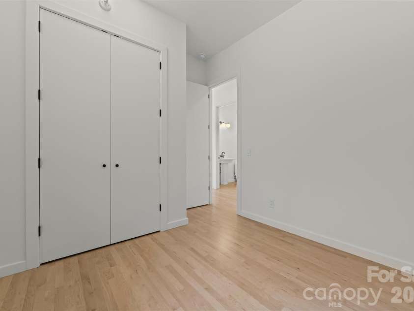 109 Pintail Place, Whittier, NC 28789.  MLS# CAR4409072, YatesRealty ID 40434. Bedroom 3