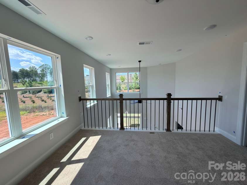 126 Pointer Trail, Troutman, NC 28166.  MLS# CAR4376584, YatesRealty ID 40435. Loft