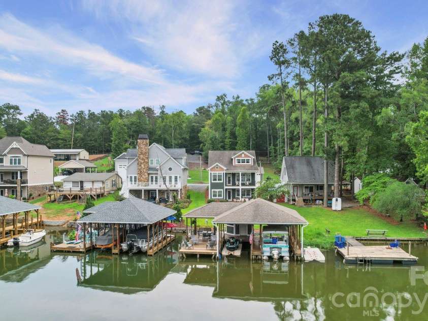 698 Lake Head Road, Norwood, NC 28128.  MLS# CAR4408589, YatesRealty ID 40436. 