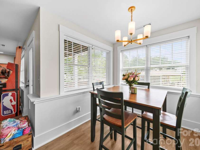 698 Lake Head Road, Norwood, NC 28128.  MLS# CAR4408589, YatesRealty ID 40436. Basement - Dining Area