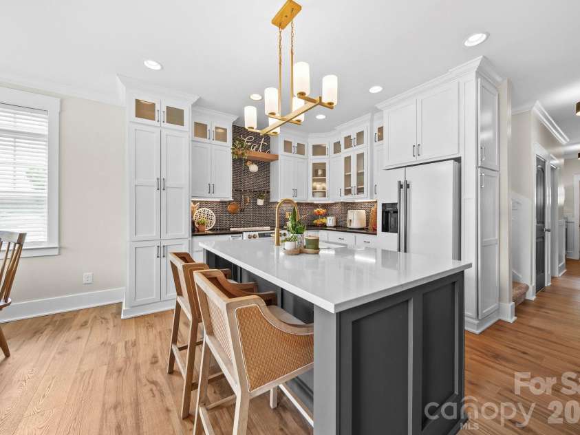 698 Lake Head Road, Norwood, NC 28128.  MLS# CAR4408589, YatesRealty ID 40436. Kitchen