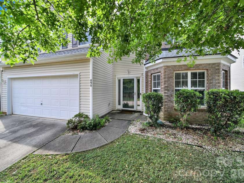 898 Coach House Court, Rock Hill, SC 29730.  MLS# CAR4403477, YatesRealty ID 40437. 