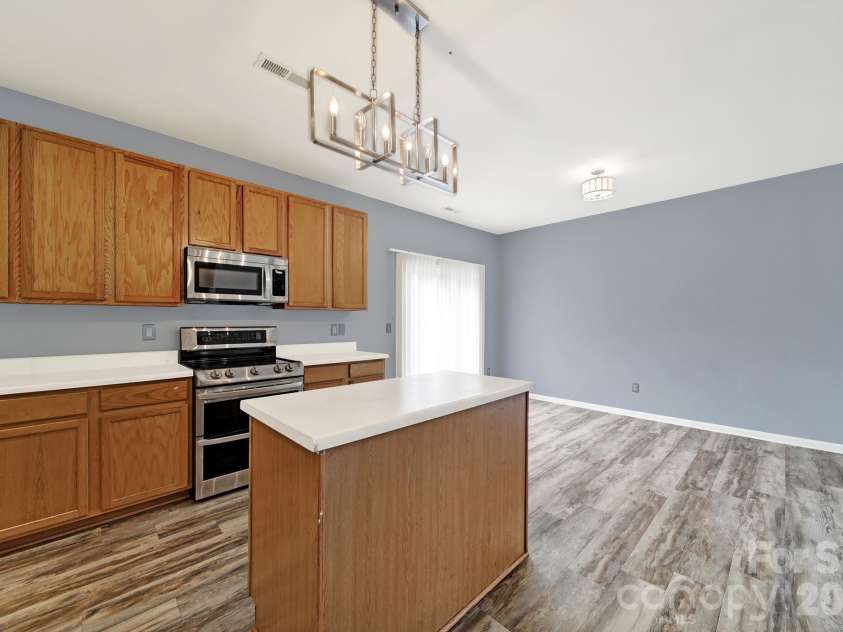 898 Coach House Court, Rock Hill, SC 29730.  MLS# CAR4403477, YatesRealty ID 40437. 