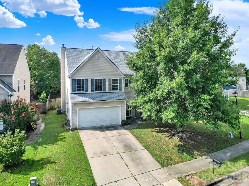 898 Coach House Court, Rock Hill, SC 29730.  MLS# CAR4403477, YatesRealty ID 40437. 