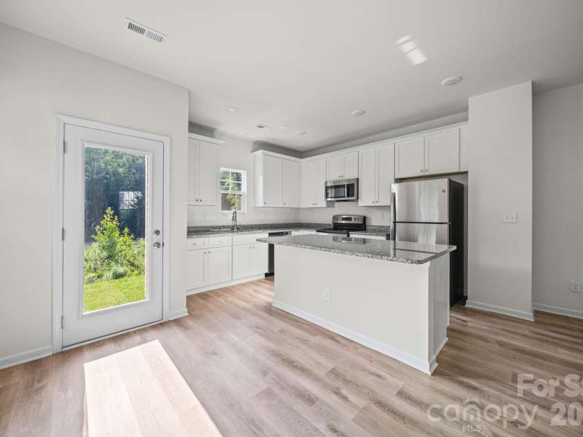 511 Hill Street, Dallas, NC 28034.  MLS# CAR4395920, YatesRealty ID 40439. Kitchen - Other Unit