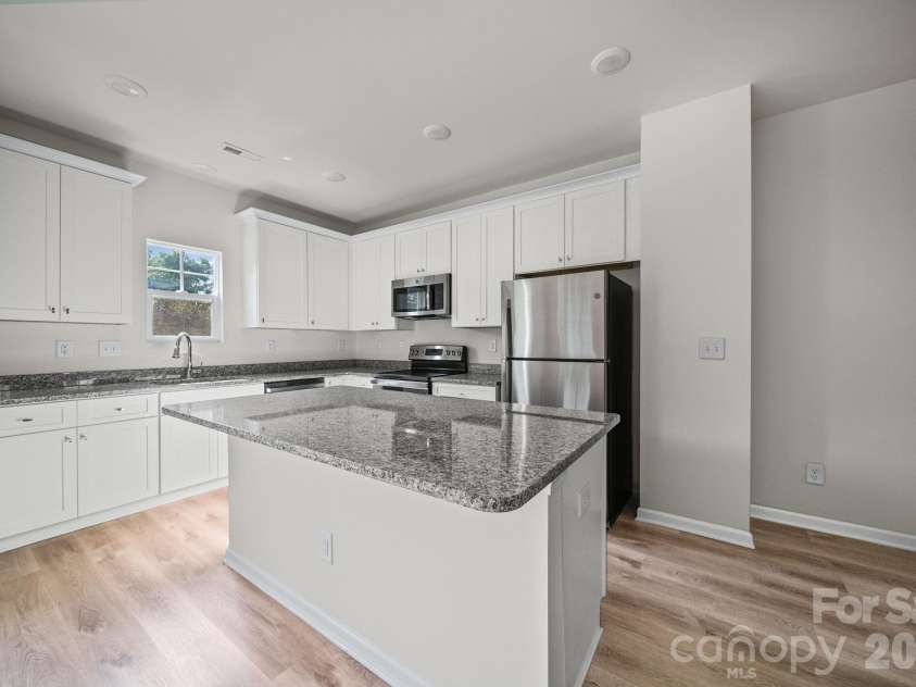 511 Hill Street, Dallas, NC 28034.  MLS# CAR4395920, YatesRealty ID 40439. Kitchen - Other Unit