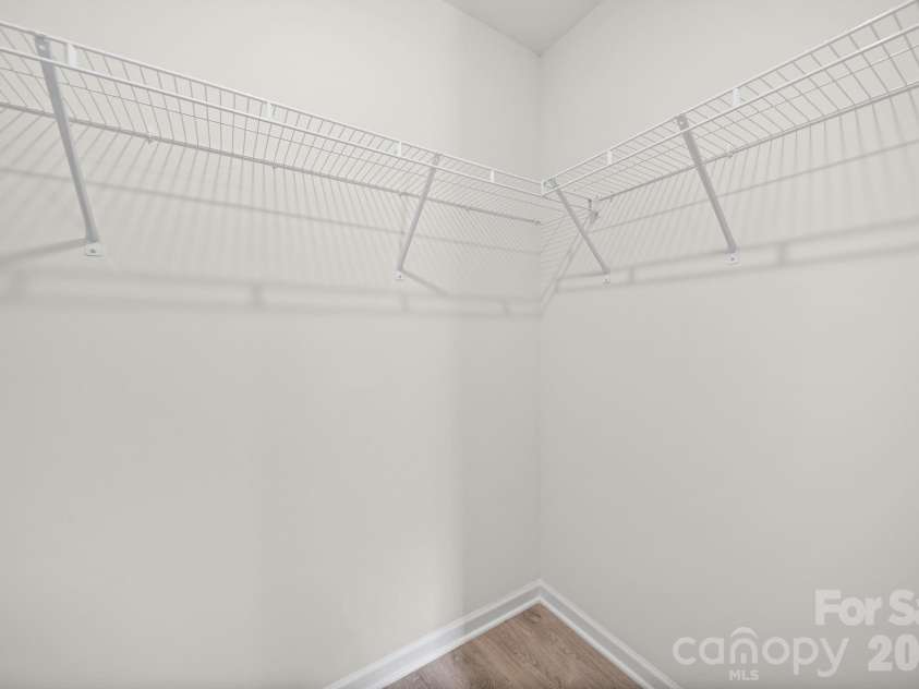 511 Hill Street, Dallas, NC 28034.  MLS# CAR4395920, YatesRealty ID 40439. Primary Walk-in Closet