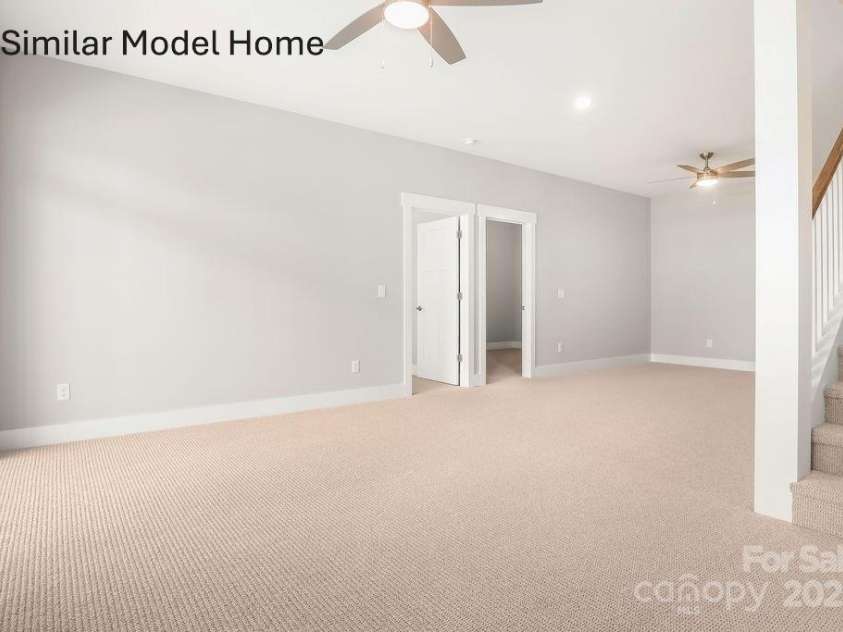 93 Creekside View Drive, Asheville, NC 28804.  MLS# CAR4328429, YatesRealty ID 4044. 