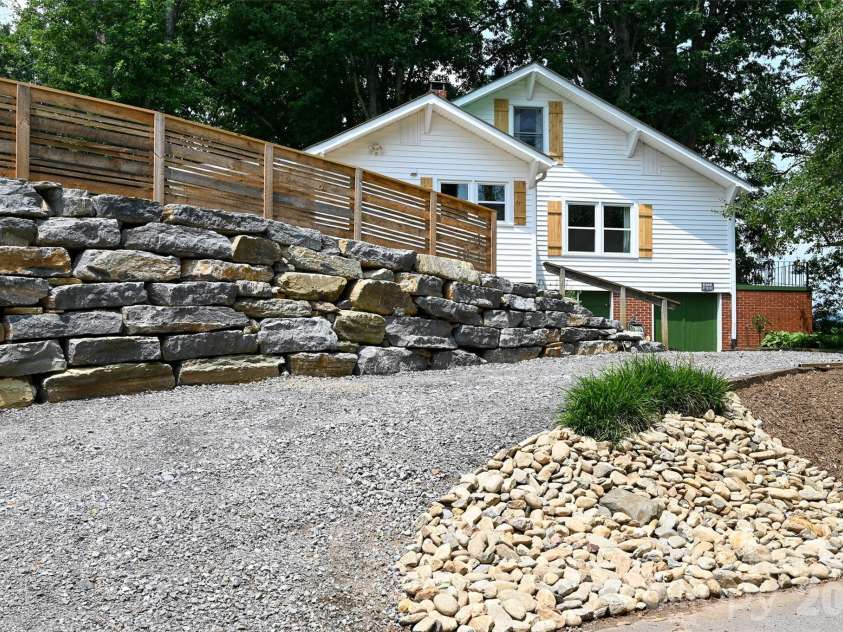 1110 Queentown Road, Canton, NC 28716.  MLS# CAR4408896, YatesRealty ID 40440. Custom Stonework