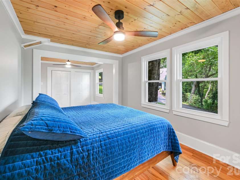 1110 Queentown Road, Canton, NC 28716.  MLS# CAR4408896, YatesRealty ID 40440. Master Bedroom