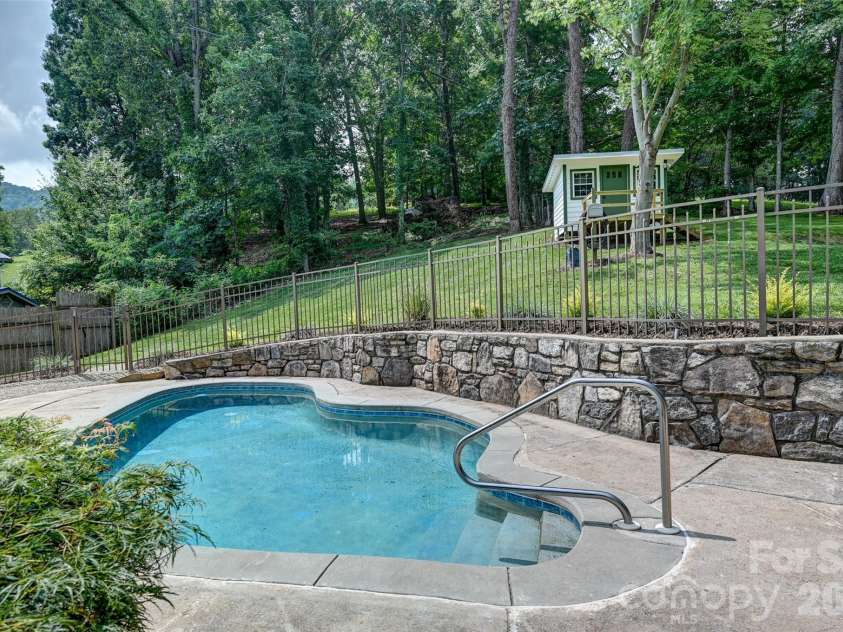 1110 Queentown Road, Canton, NC 28716.  MLS# CAR4408896, YatesRealty ID 40440. Salt water Pool