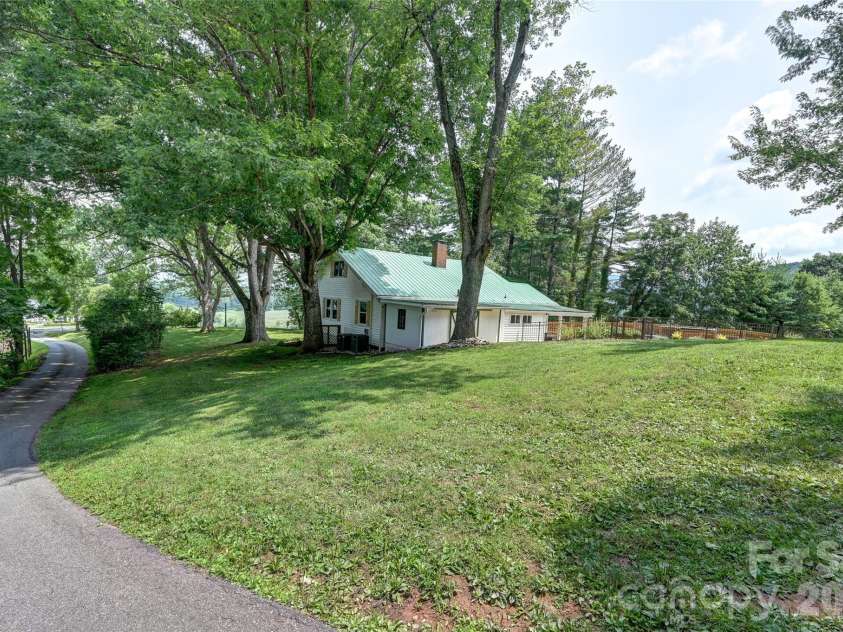 1110 Queentown Road, Canton, NC 28716.  MLS# CAR4408896, YatesRealty ID 40440. Side View