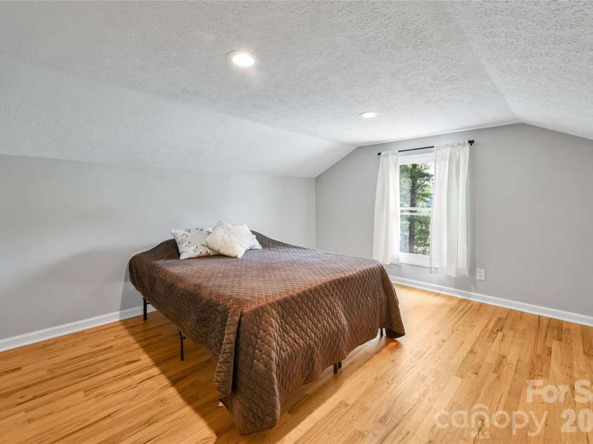 1110 Queentown Road, Canton, NC 28716.  MLS# CAR4408896, YatesRealty ID 40440. Upstairs Bedroom 2