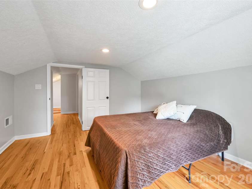1110 Queentown Road, Canton, NC 28716.  MLS# CAR4408896, YatesRealty ID 40440. Upstairs Bedroom 2