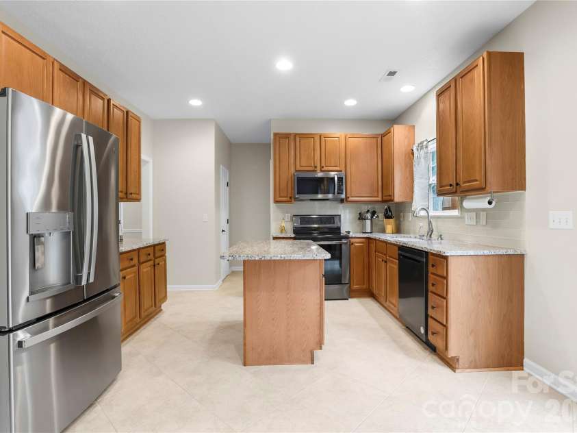 139 Yadkin Road, Fletcher, NC 28732.  MLS# CAR4409230, YatesRealty ID 40441. 