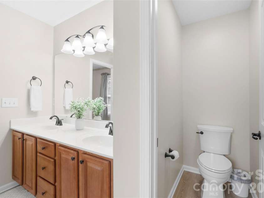 139 Yadkin Road, Fletcher, NC 28732.  MLS# CAR4409230, YatesRealty ID 40441. 
