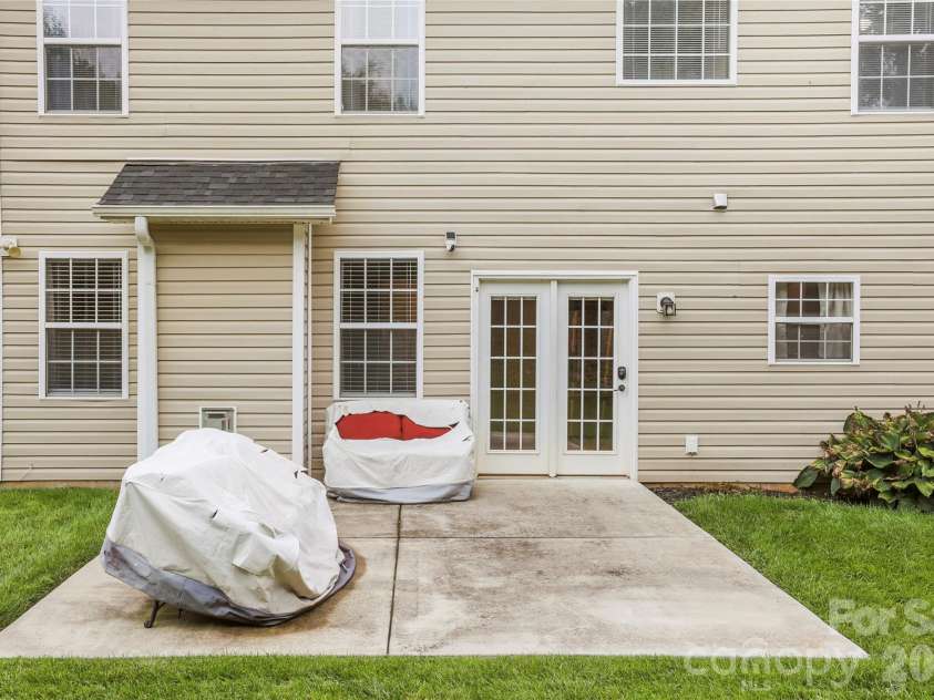 139 Yadkin Road, Fletcher, NC 28732.  MLS# CAR4409230, YatesRealty ID 40441. 