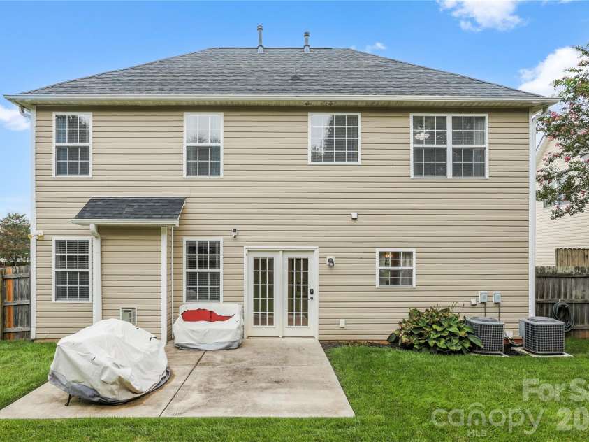 139 Yadkin Road, Fletcher, NC 28732.  MLS# CAR4409230, YatesRealty ID 40441. 